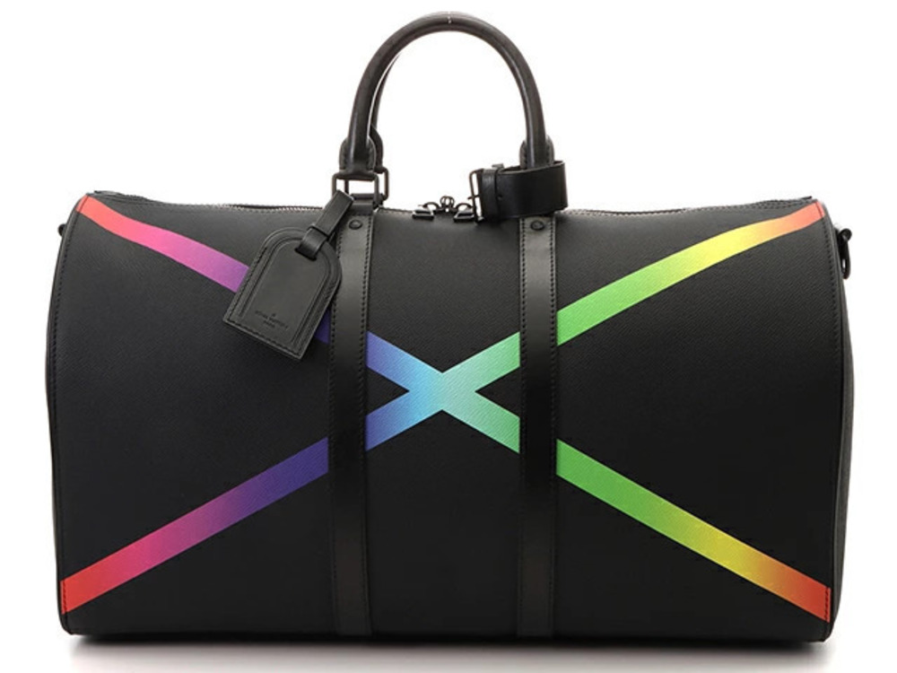 LOUIS VUITTON Keepall Bandouliere Taiga Travel Bag